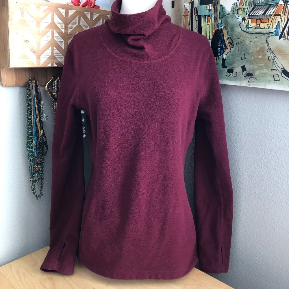 MOUNTAIN HARDWEAR Fleece Sweatshirt Women’s size M Burgundy Red Cowl Neck